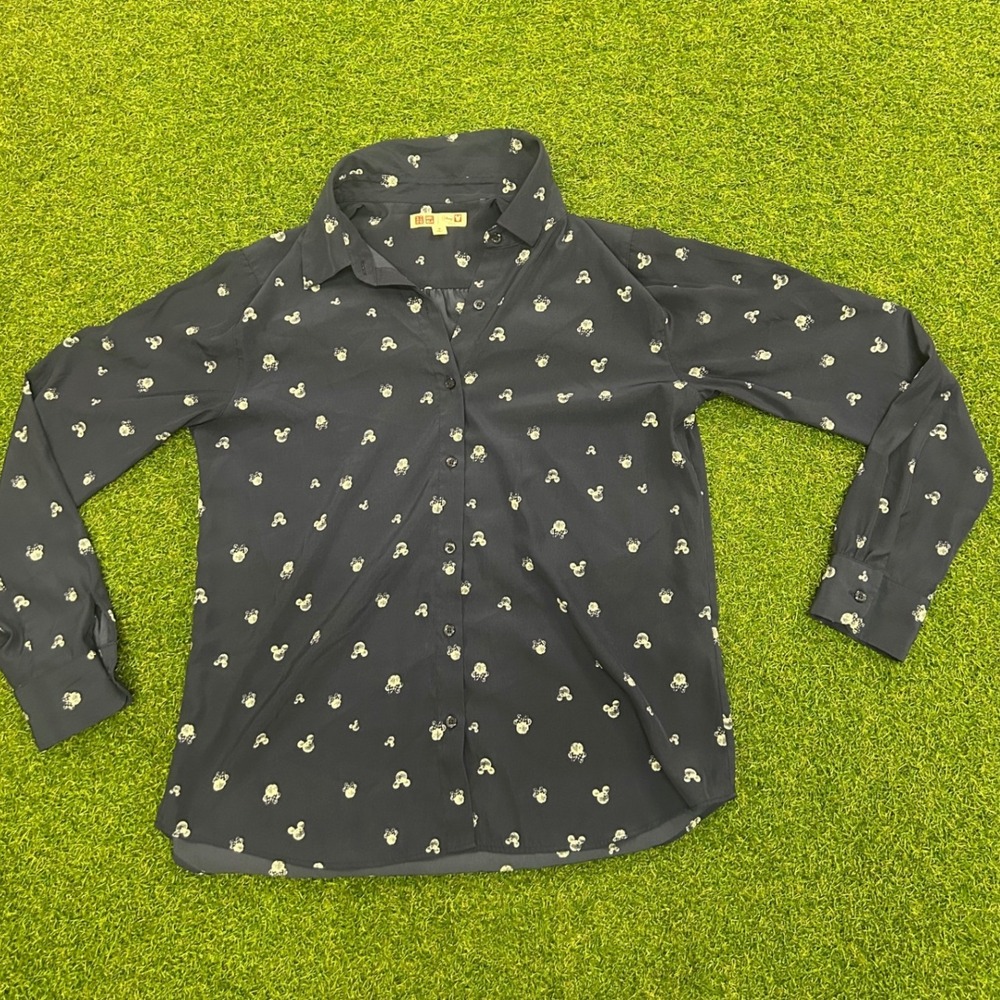 Uniqlo Disney Mickey Minnie Mouse Navy Button Down Long Sleeve Shirt Womens M